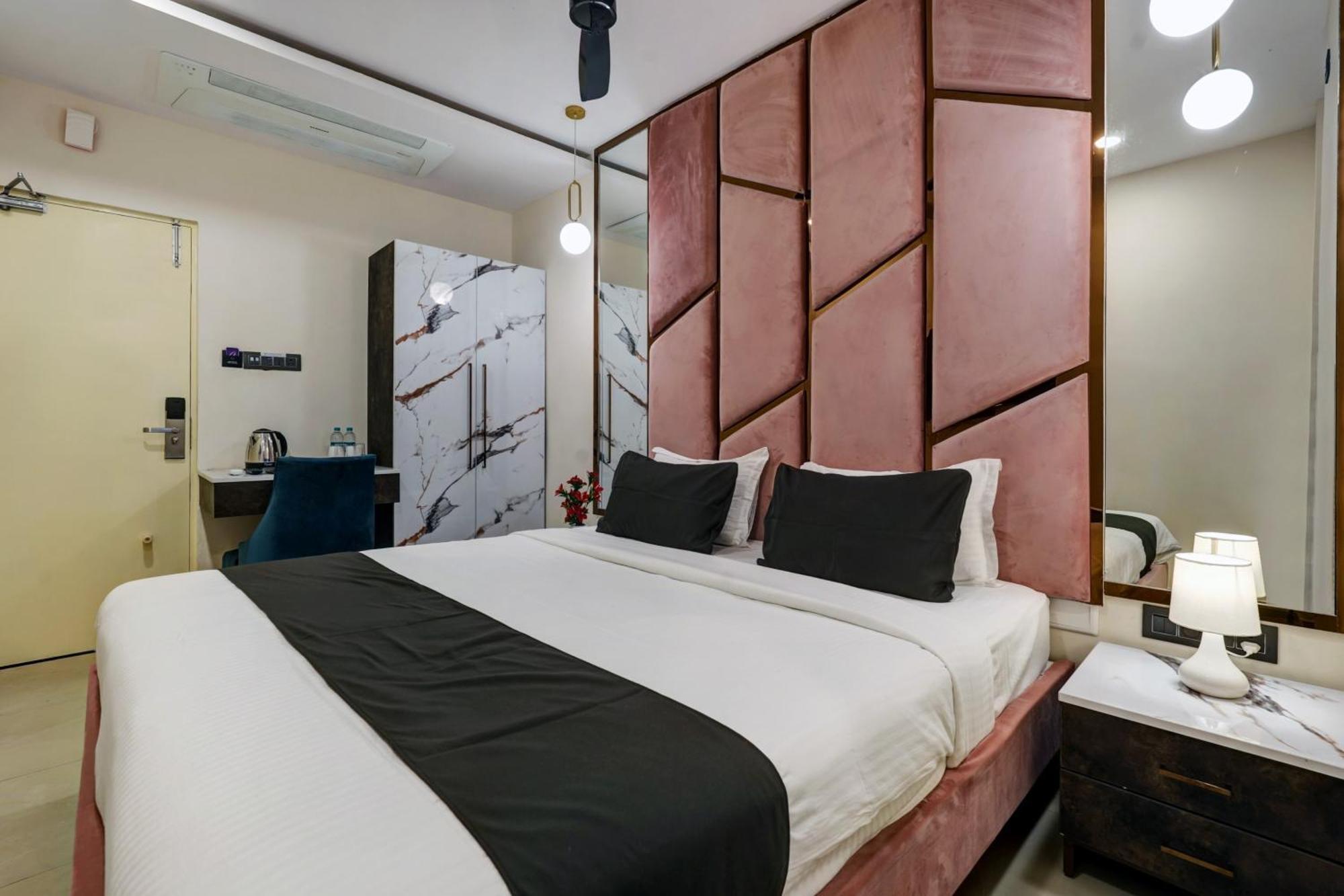 Astra Hotels & Suites - Koramangala Bengaluru Kültér fotó